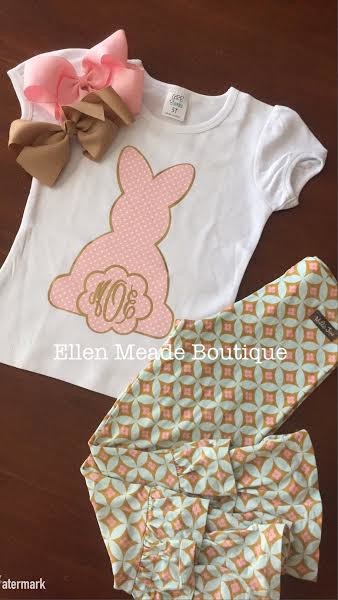 Light Pink with White Polka Dot (vinyl 1) and Gold (vinyl 2)
