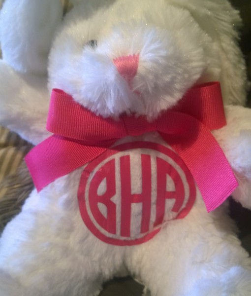 White Bunny, Dark Pink Monogram/Ribbon, Circle Font